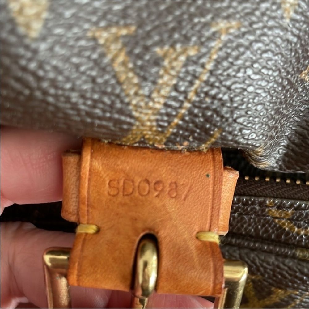 Louis Vuitton Vintage Montsouris GM Backpack - Picture 11 of 15